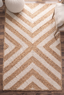 Natural Chevron Jute Rug