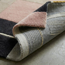 Minimal Hand Tufted Wool Rug