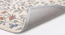 Floral Hand Tufted Wool Rug